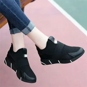 Petdrik Women Fashion Slip On Round-Toe Shoes